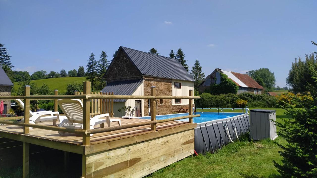 Gite "La Renaudaie" - Piscine Juvigny Les Vallees Exteriér fotografie